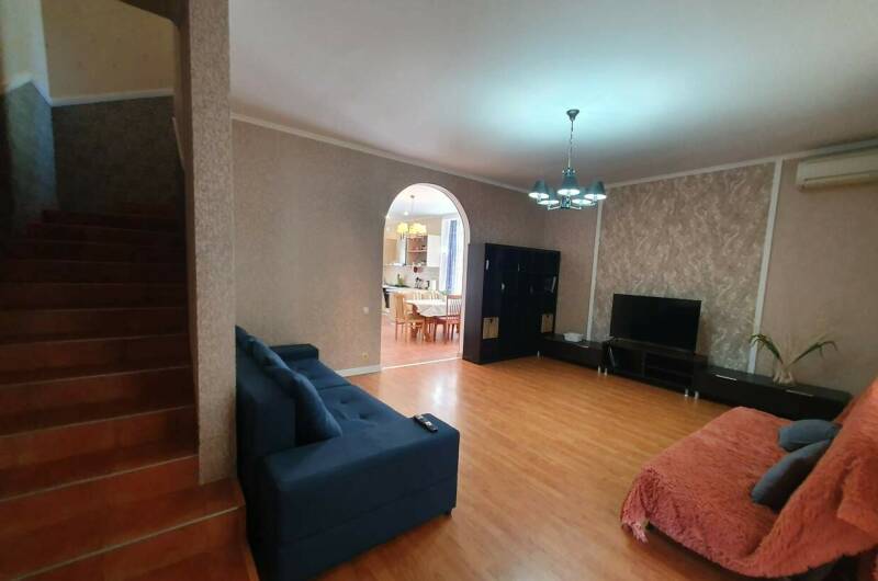 Уютный загородный дом на Золотой