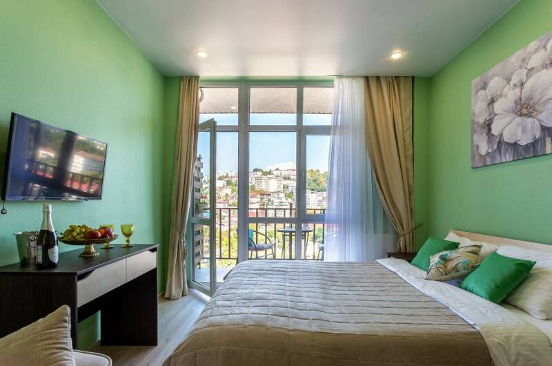 Апартаменты с видом на море и горы