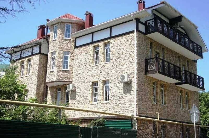 Частный дом «Родничок»