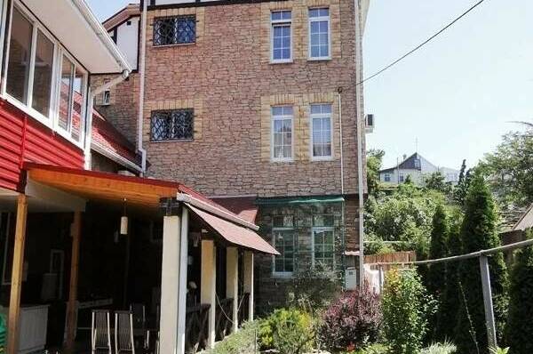 Частный дом «Родничок»