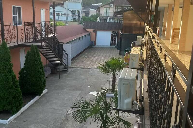 Гостиничный Комплекс «Юг»