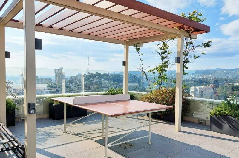 Роскошные апартаменты с бассейном в ЖК «Метрополь»