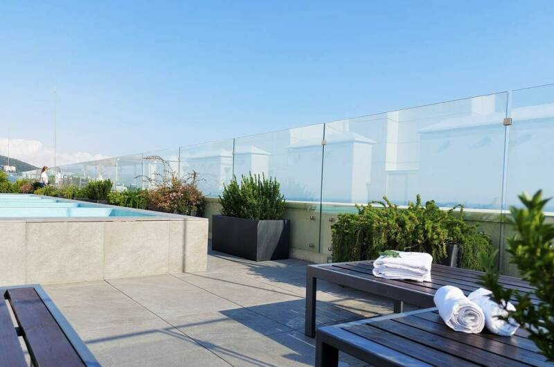 Роскошные апартаменты с бассейном в ЖК «Метрополь»