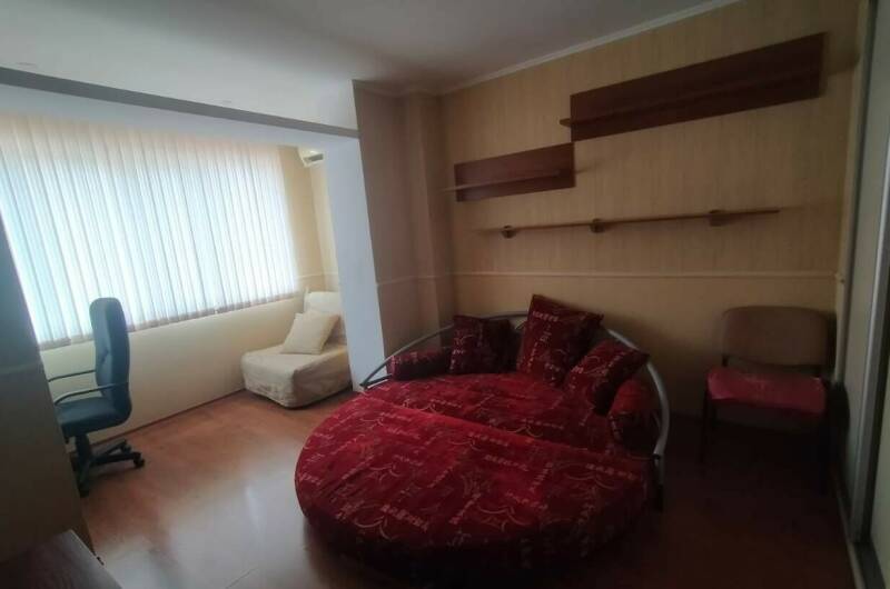 2-х комнатная квартира на Павлова