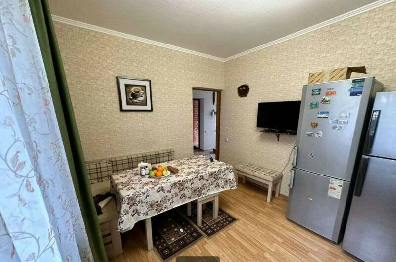 Апартаменты с отдельным входом «Адам»