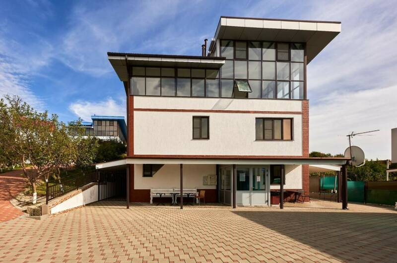 Коттедж «Бестужев проджект»