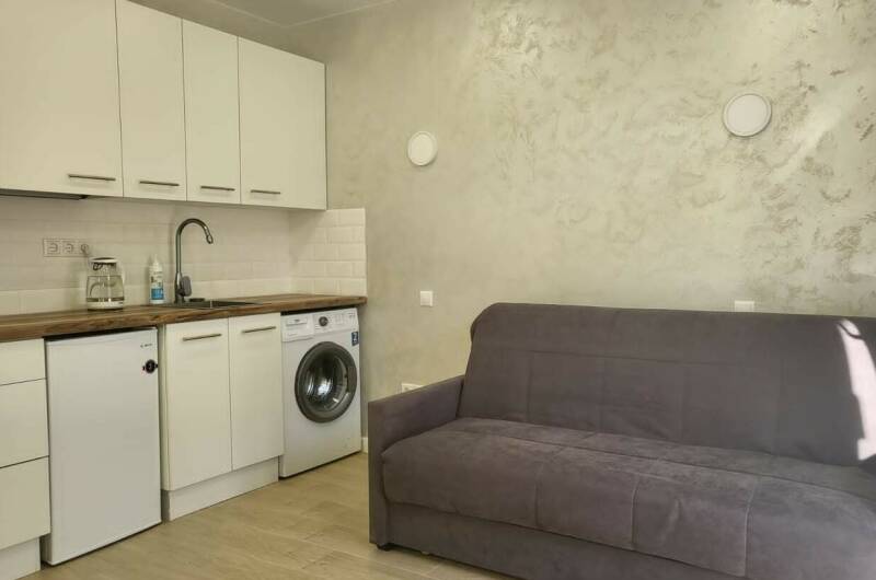 Студия на Весёлой