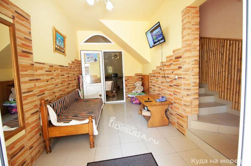 Частный дом «Киви 70»