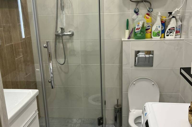 Студия на Лавровой