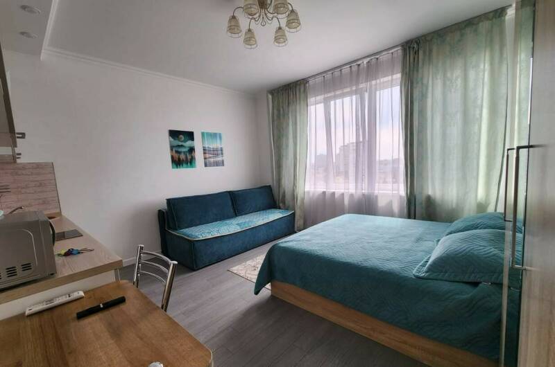 Студия на первой береговой линии