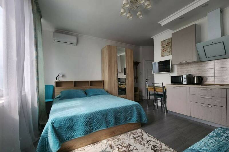 Студия на первой береговой линии