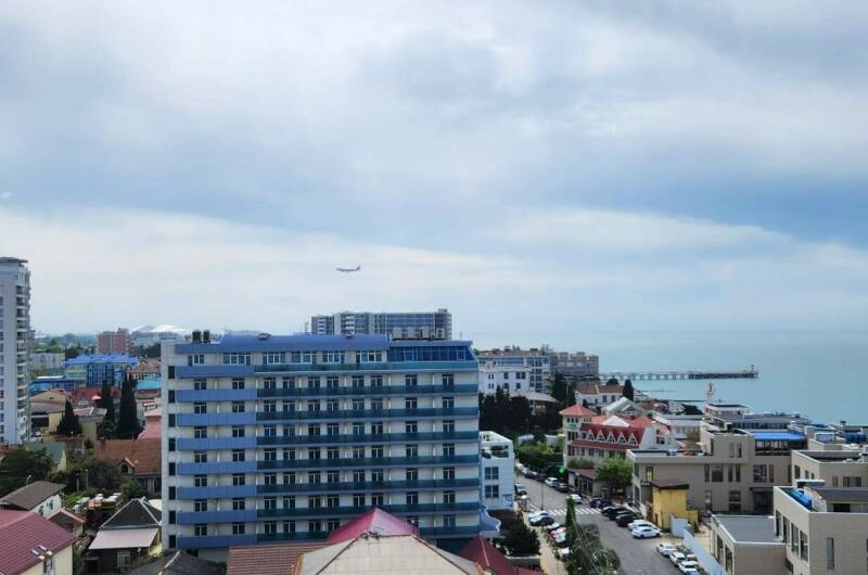 Студия на первой береговой линии