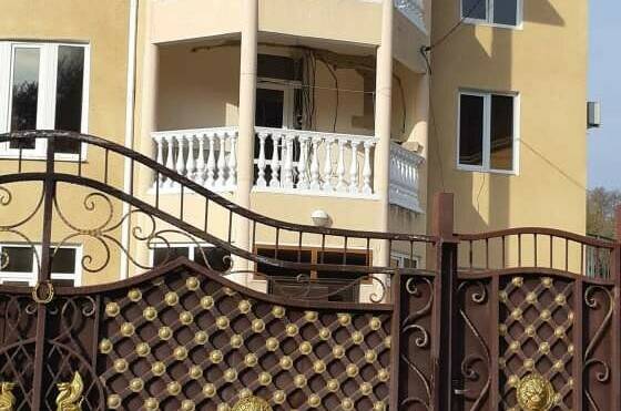 Апартаменты в Нижней Хобзе