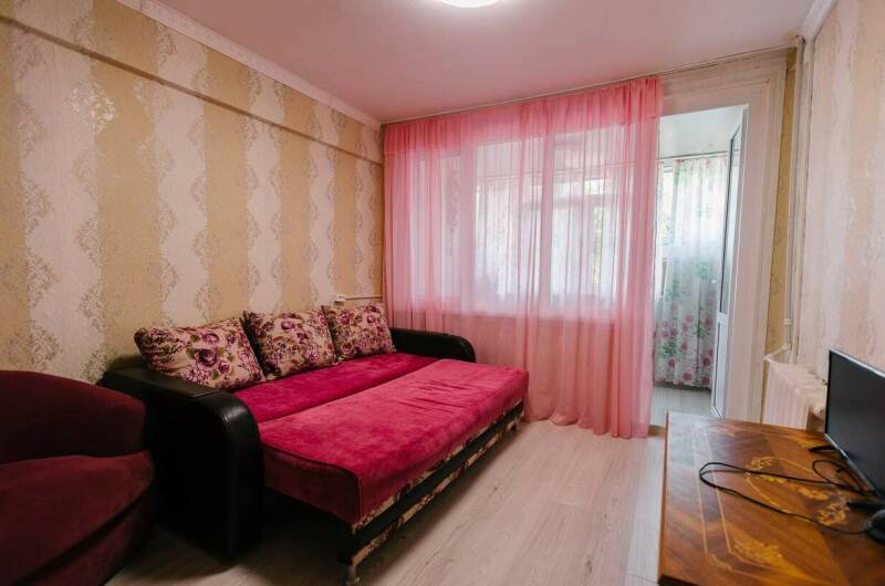 2-х комнатная квартира на ул. Роз