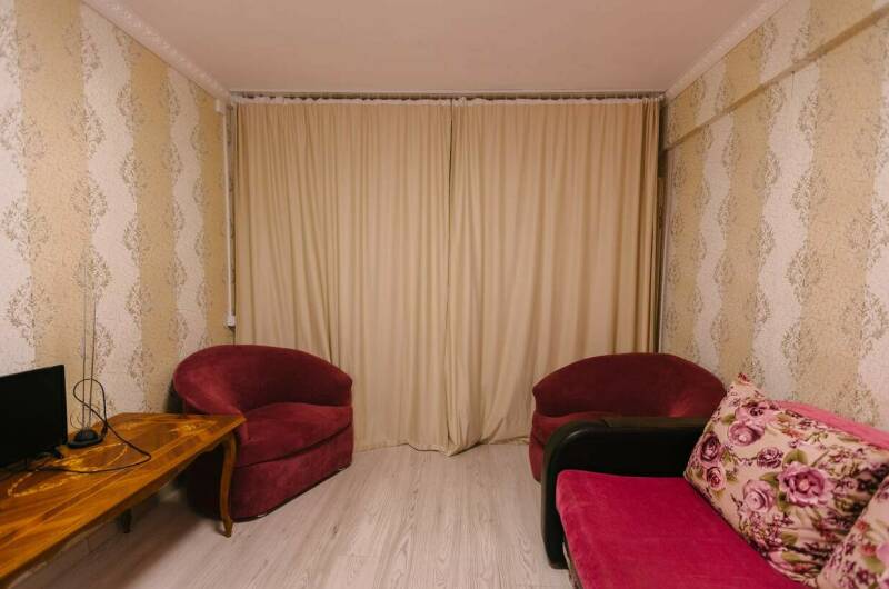 2-х комнатная квартира на ул. Роз