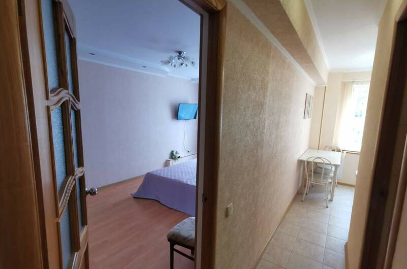 Однокомнатная квартира на Победы 77