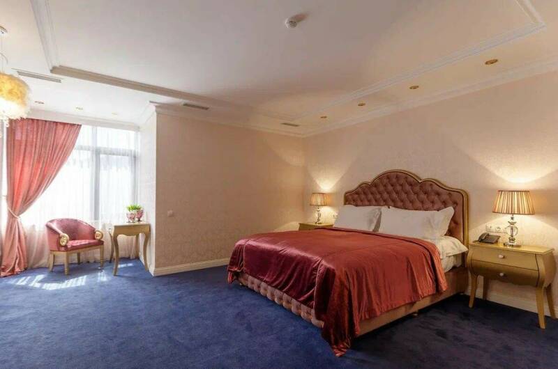 Гостиничный комплекс «Royal»