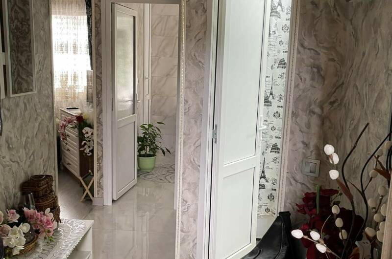 Однокомнатная квартира на Лазарева 54