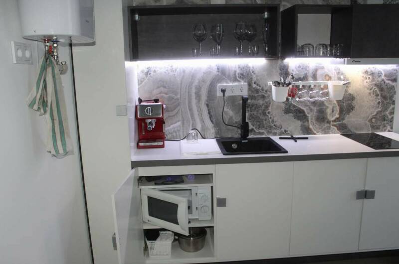 Студия на Кутаисской