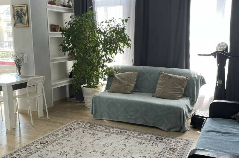 Двухкомнатная квартира на Просвещения