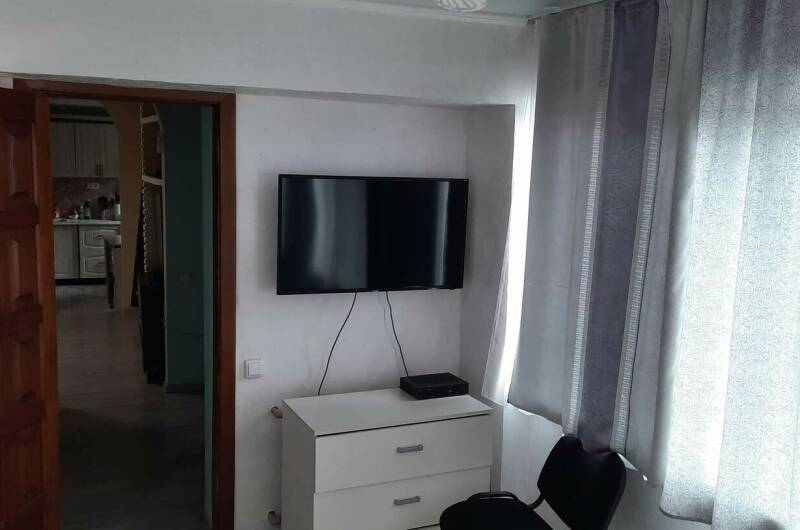 3х комнатная квартира на Чайковского