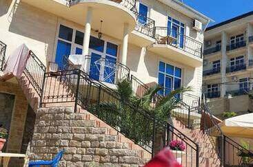 Гостевой дом «На Фермерской»