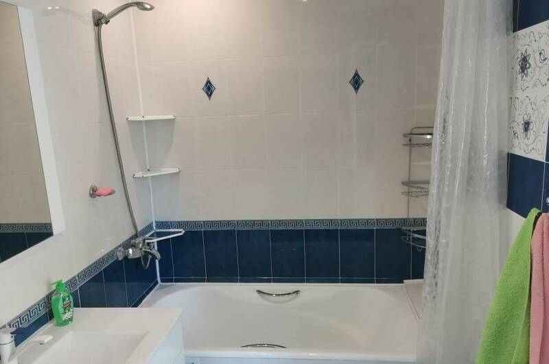 Двухкомнатная в центре