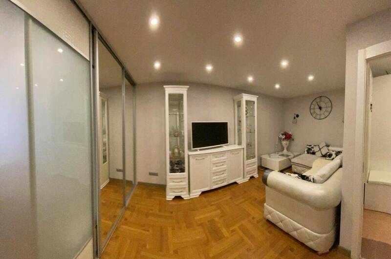 2-х комнатная квартира в центре у моря