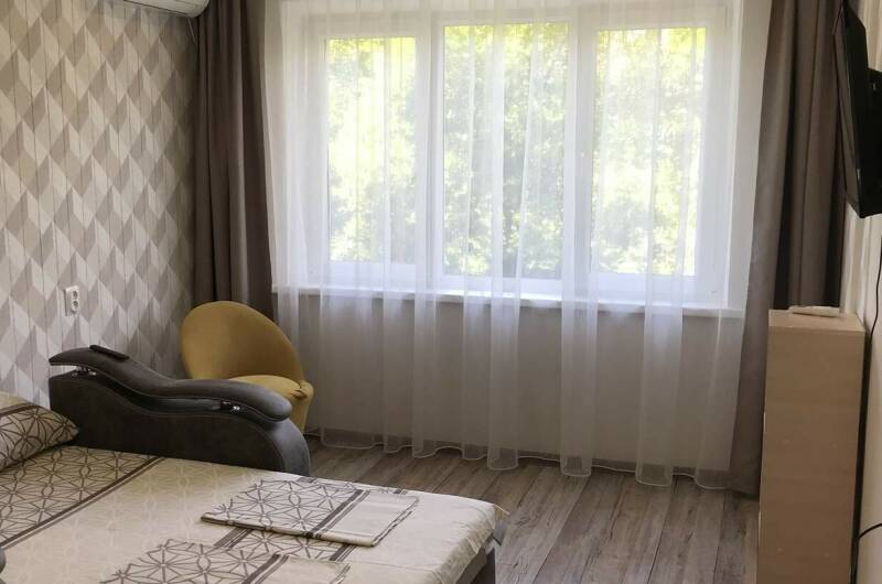 Квартира на Изумрудной