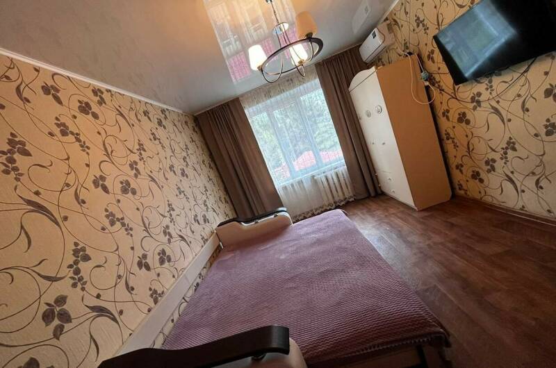 Двухкомнатная в центре