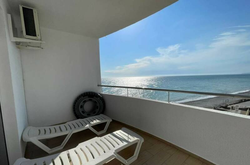 Квартира над морем