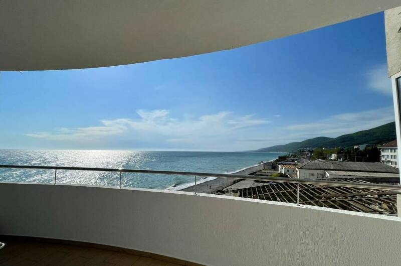 Квартира над морем