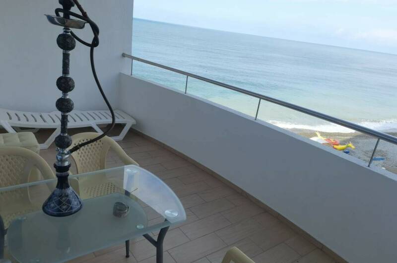 Квартира над морем