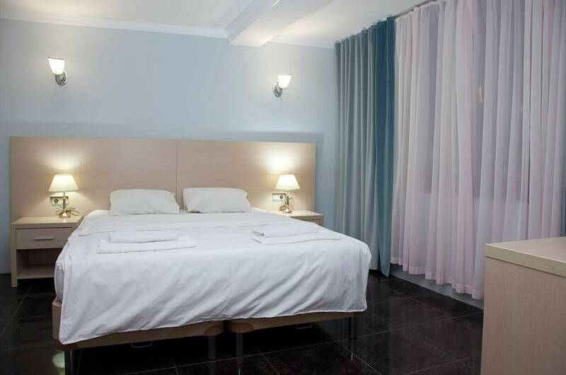 Трёхкомнатная квартира в центре у моря