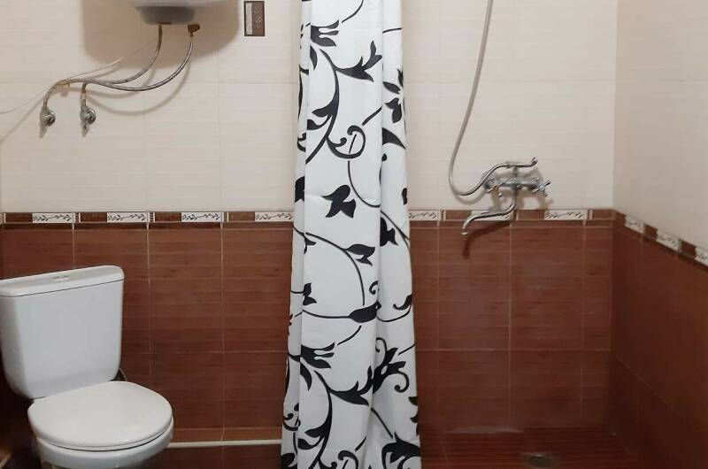 Трёхкомнатная квартира в центре у моря