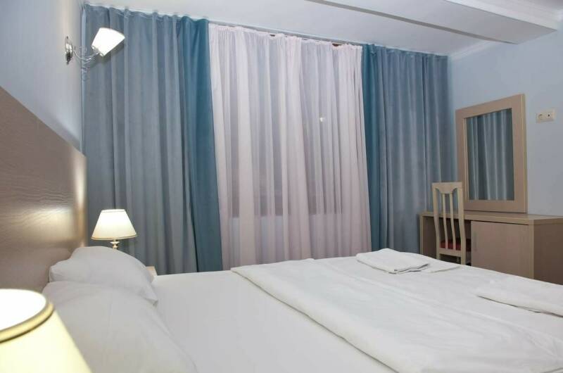 Трёхкомнатная квартира в центре у моря