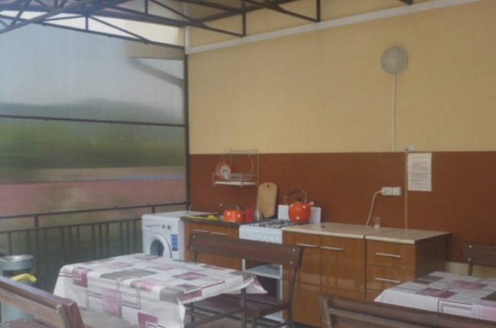 Гостевой дом «Дельфин» на Ленинградской