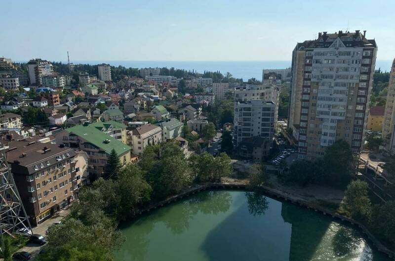 Большая квартира у пляжа «Альбатрос»