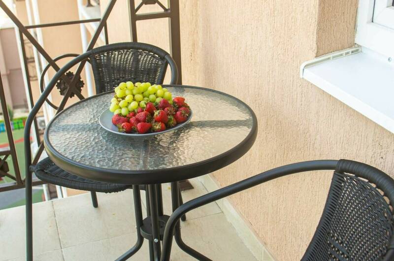 Двухкомнатная квартира с видом на горы