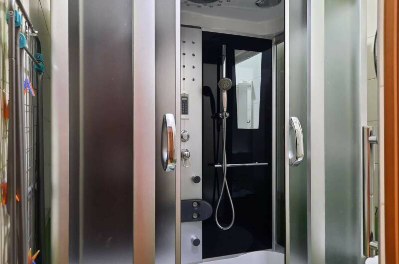 Студия в частном доме «Family on Tormakhova»