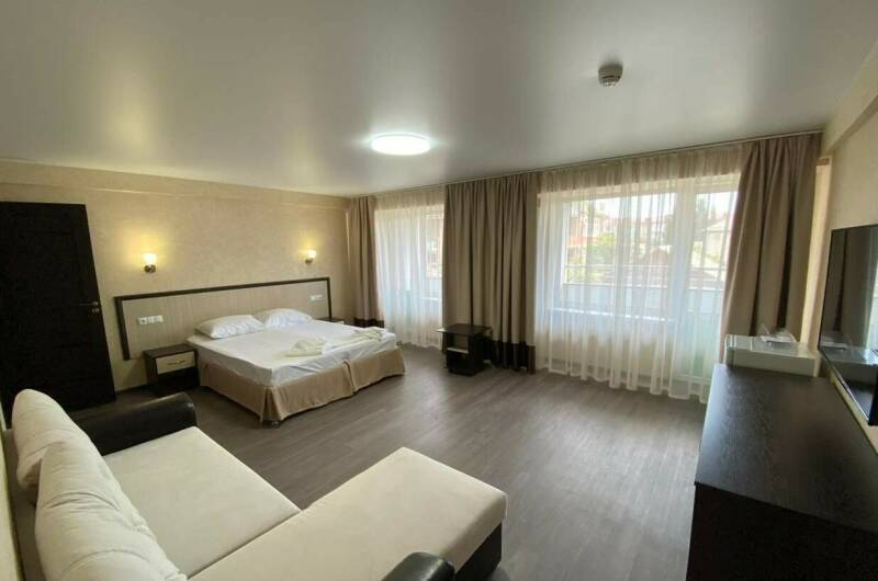 Гостиница «Villa de Luiza»