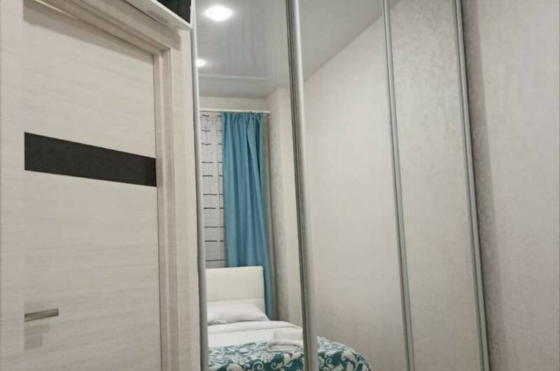 Студия у моря на Таврической (2/51)