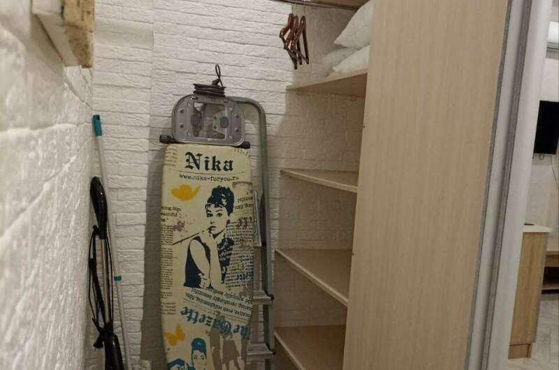 Студия у моря на Таврической (2/51)