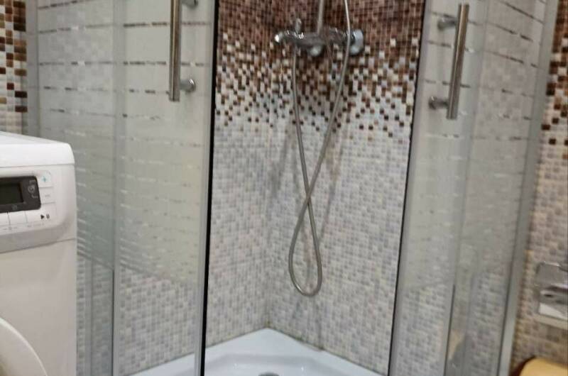 Студия у моря на Таврической (2/51)