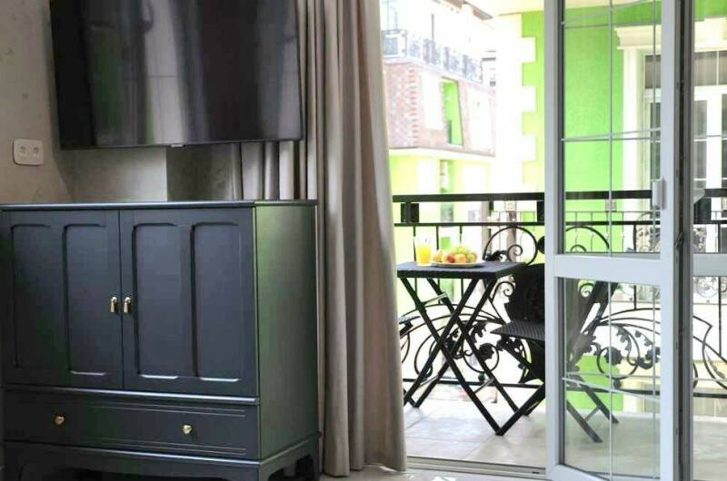 Апартаменты у моря на Таврической (201/77)