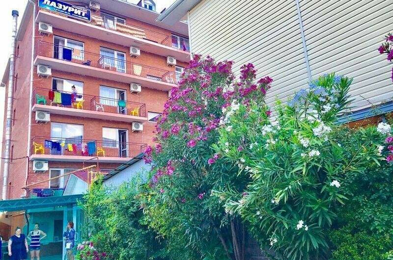 Гостиница «Лазурит»