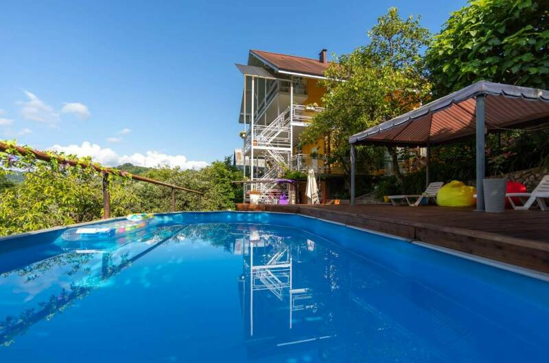 Гостевой дом «Желтый дом»