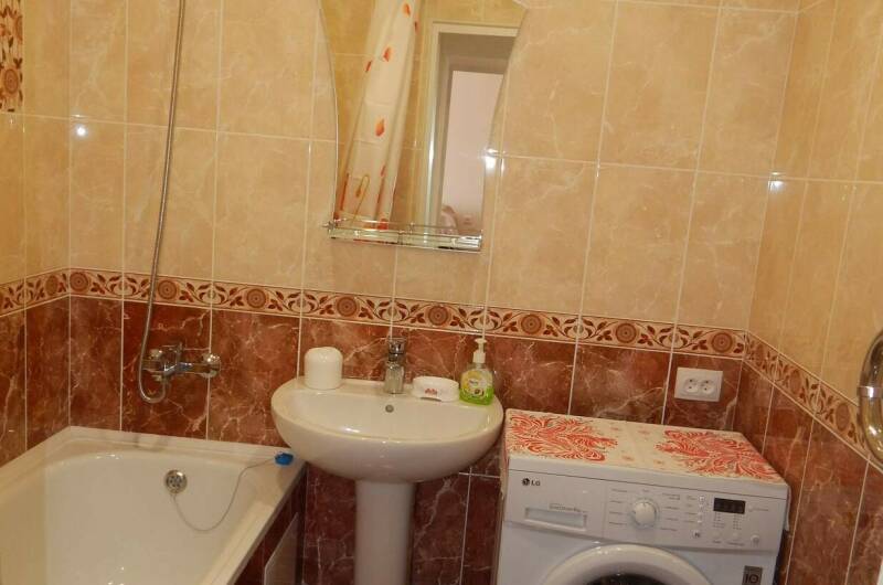 Двухкомнатная квартира у реки Псезуапсе