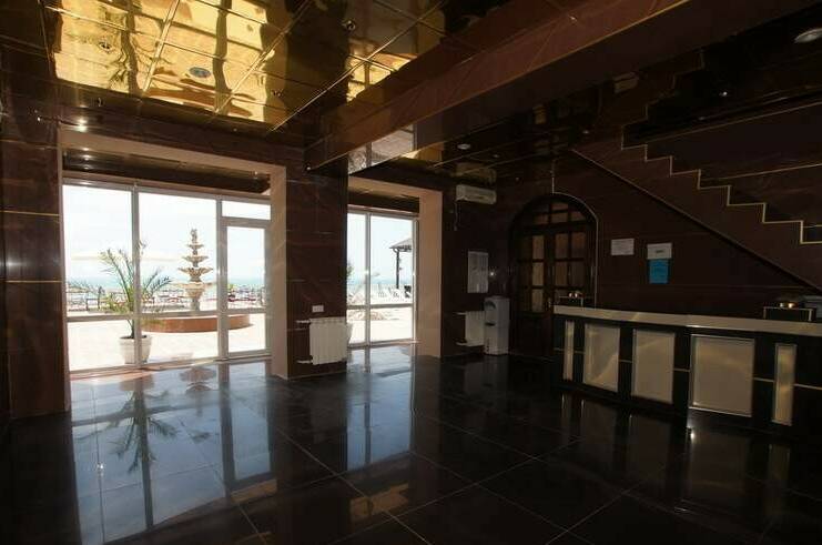 Отель «Вилла Плаза»