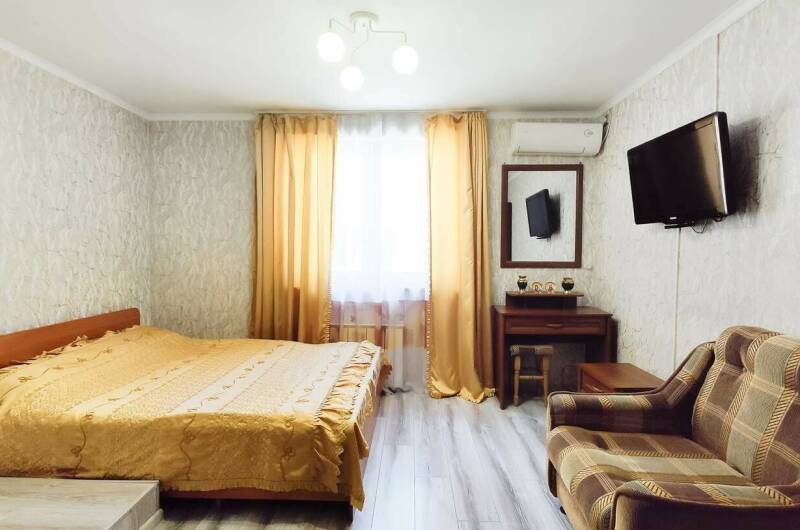 Коттедж «Синяя дверь»